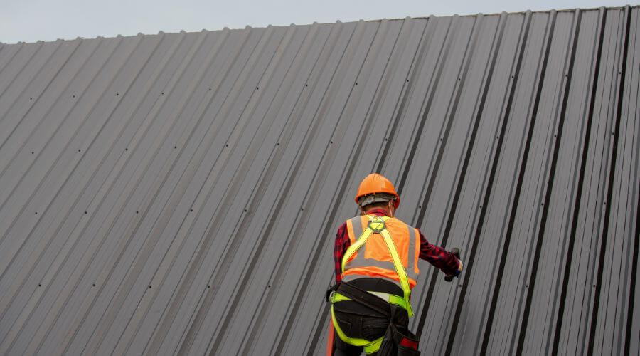 Professional metal roof installation services in Lookout, CA